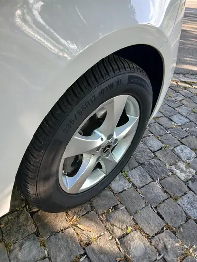 Mercedes-Benz Vito Tourer — Monospace premium 237 ch, seulement 49'000 km — arrière