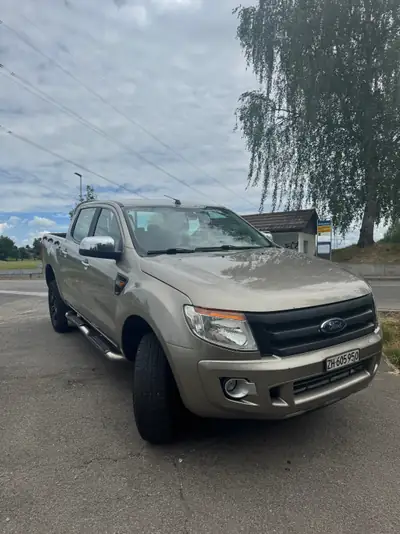 Ford Ranger 2.2 TDCi 4x4 — Pick-up robuste diesel, 4 roues motrices — détail