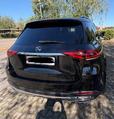 Mercedes-Benz GLE 300 d 4MATIC — SUV premium diesel, 69'000 km, équipement AMG Line — Heckansicht