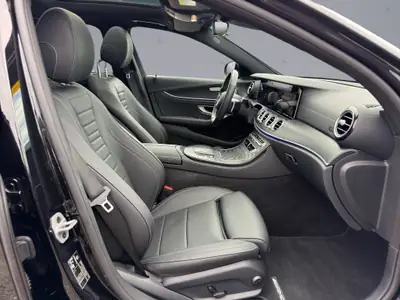Mercedes-Benz E 220 d AMG Line 4matic — Berline premium diesel hybride, 81000 km — Miniature 16