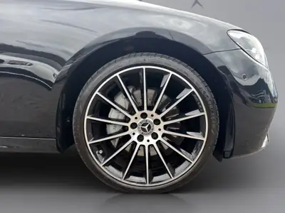 Mercedes-Benz E 220 d AMG Line 4matic — Berline premium diesel hybride, 81000 km — Miniature 21