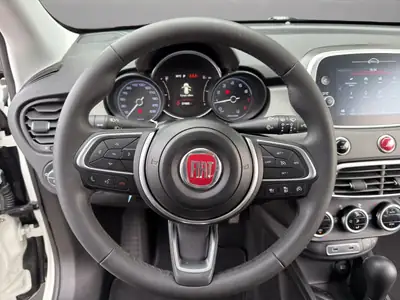 FIAT 500X 1.5 Hybrid Sport DCT — Citadin polyvalent, hybride économe et peu kilométré — Miniature 10