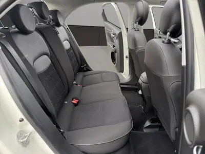 FIAT 500X 1.5 Hybrid Sport DCT — Citadin polyvalent, hybride économe et peu kilométré — Miniature 18