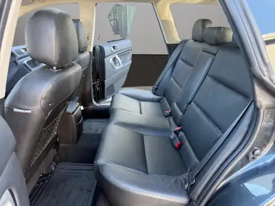 Subaru Outback 2.0D AWD Limited — SUV robuste, diesel économe, toit panoramique — Miniature 13