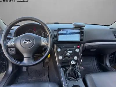 Subaru Outback 2.0D AWD Limited — SUV robuste, diesel économe, toit panoramique — Miniature 14