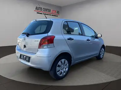 Toyota Yaris 1.0 Style 2009 — Citadine fiable, sans accident, climatisée — détail