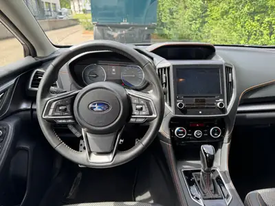 Subaru XV 2.0i e-Boxer Swiss Plus — SUV hybride compact, 44'000 km seulement — Miniatura 13