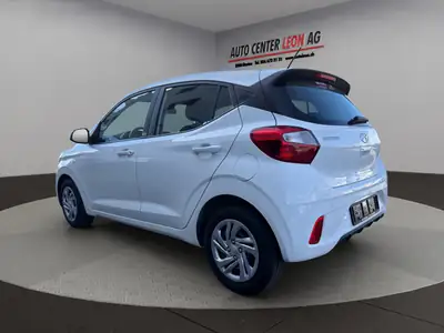 Hyundai i10 1.0 Origo — Citadine économique et fiable, quasi neuve — intérieur