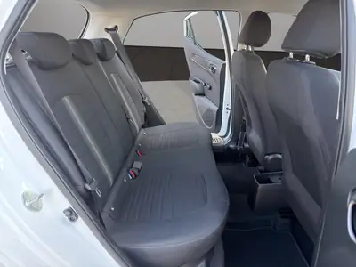Hyundai i10 1.0 Origo — Citadine économique et fiable, quasi neuve — Miniature 18