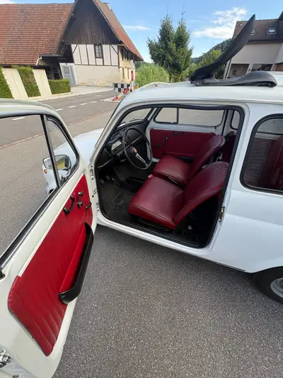 FIAT 500 1970 — Cabriolet vintage authentique, 41'400 km, intérieur bordeaux — Seitenansicht