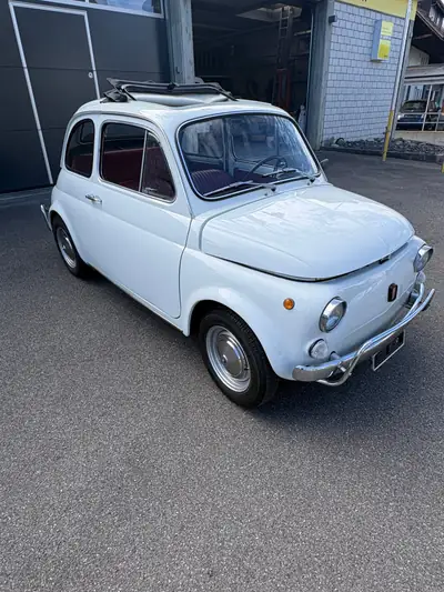 FIAT 500 1970 — Cabriolet vintage authentique, 41'400 km, intérieur bordeaux — Armaturenbrett