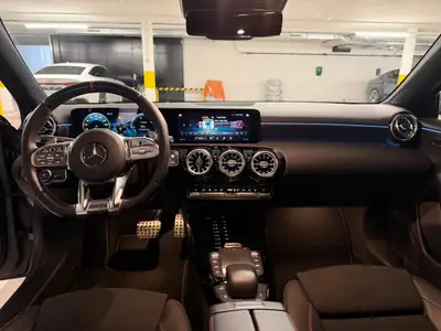 Mercedes-AMG A 35 4MATIC — Berline sportive haute performance, 85 000 km seulement — detail