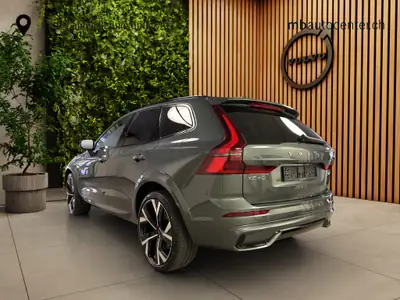 Volvo XC60 2.0 T8 TE Ultra Dark eAWD — Hybride rechargeable premium, 20 km seulement — arrière
