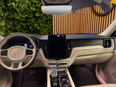 Volvo XC60 2.0 T8 TE Ultra Dark eAWD — Hybride rechargeable premium, 20 km seulement — Miniature 12