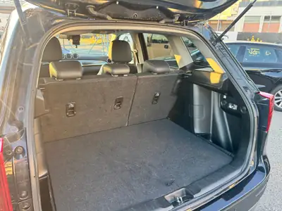 Suzuki Vitara 1.5 Hybrid Edition 35 Top 4x4 — SUV compact hybride, 17'000 km seulement — Miniature 20