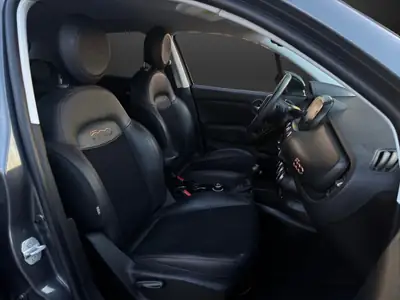 FIAT 500X 2.0 MJ S-Design 4x4 — SUV compact polyvalent, moteur diesel robuste — Miniature 9