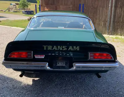 Pontiac Firebird Trans Am 455 — Légende américaine 1973, moteur V8 mythique — Miniature 13