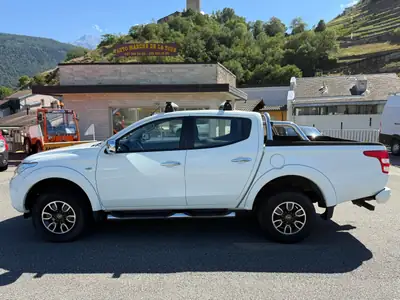 Fiat Fullback LX 2.4 MJ — Pickup 4WD robuste, 83'000 km, sans sinistre — côté
