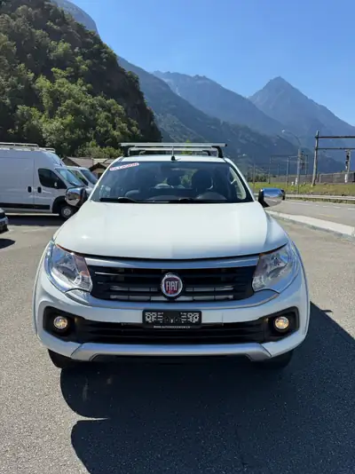 Fiat Fullback LX 2.4 MJ — Pickup 4WD robuste, 83'000 km, sans sinistre — intérieur