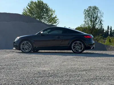 Audi TT S Coupé quattro 2016 — Sport compact sans compromis, entretien suivi — dashboard