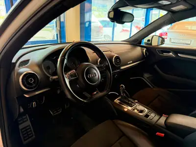 Audi S3 Sportback 2.0 TFSI Quattro — Sportive polyvalente, 301 ch et traction intégrale — Miniatur 16