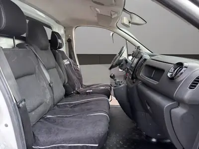 Opel Vivaro 1.6 BiTurbo CDTI — Utilitaire fiable, entretenu, prêt à l'emploi — Miniatur 17