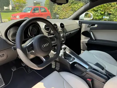 Audi TT 2.5 TFSI quattro RS ABT — Coupé sportif 407 ch, transmission manuelle — Miniatura 10