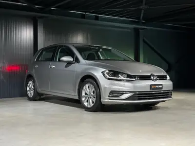 VW Golf 1.5 TSI EVO Comfortline — Berline polyvalente, faible consommation et équipements premium — tableau de bord