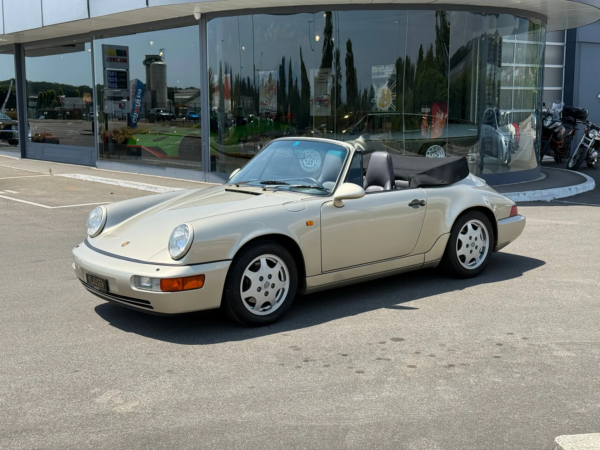 Porsche 911 3.6 Carrera 4 Cabriolet — Roadster mythique des années 90, propulsion intégrale — Außenansicht