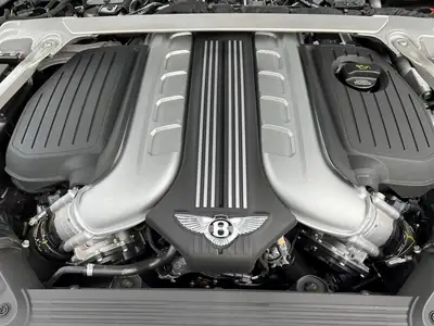 Bentley Continental GTC 6.0 W12 — Cabriolet de luxe, 635 ch, édition Centenary — Miniature 15