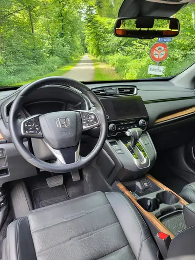Honda CR-V 1.5i-VTEC Executive 4WD — SUV polyvalent, historique complet, 47'500 km — Miniature 7