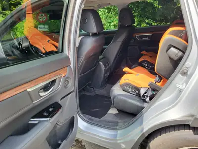 Honda CR-V 1.5i-VTEC Executive 4WD — SUV polyvalent, historique complet, 47'500 km — Miniature 8