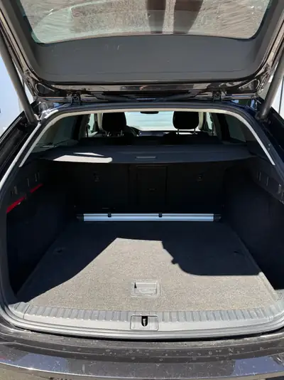 Skoda Octavia 2.0 TDI Ambition — Break diesel fiable, 109'000 km, sans sinistre — Miniatur 9