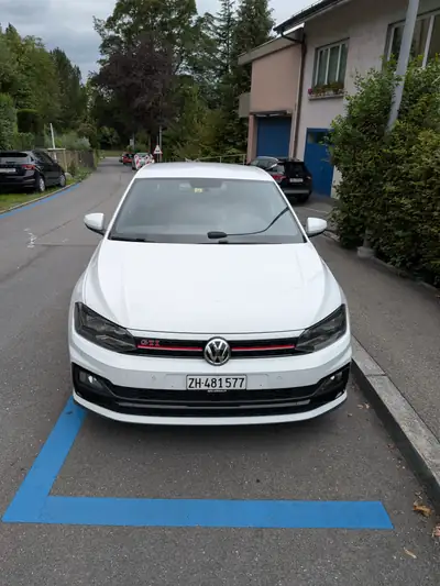 VW Polo 2.0 TSI GTI DSG — Sportive compacte dynamique, 95'000 km seulement — side view