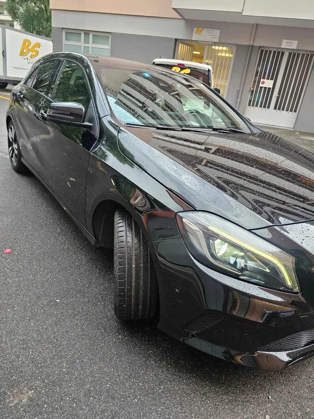 Mercedes-Benz Classe A 200 d Night Star — Diesel efficace, 159'000 km, design premium — Außenansicht