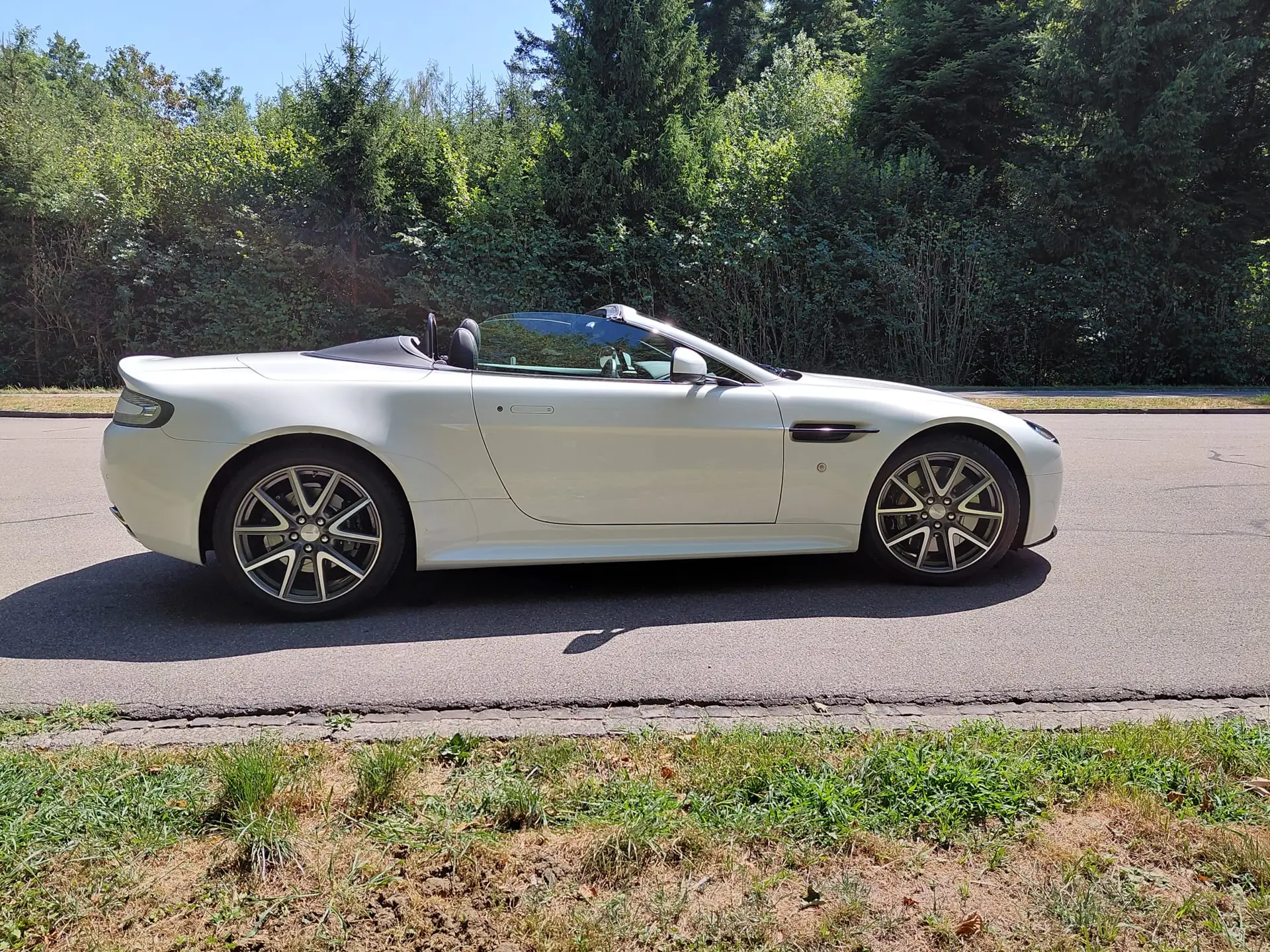 Aston Martin V8 Vantage 2011 occasion Alterswilen — 3