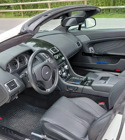 Aston Martin V8 Vantage S Roadster — Cabriolet de prestige 436 ch, 34'000 km — Miniatura 12