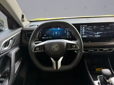 MG HS 1.5 PHEV Luxury — SUV hybride rechargeable, 32 500 km, design premium noir métallisé — Miniatura 12