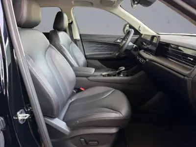 MG HS 1.5 PHEV Luxury — SUV hybride rechargeable, 32 500 km, design premium noir métallisé — Miniatura 16