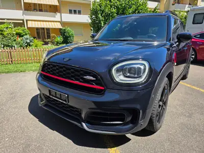 MINI Countryman 2.0i John Cooper Works ALL4 — Performance sportive et polyvalence 4x4 — exterior view