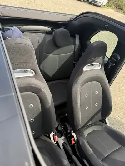 FIAT 500 Abarth 1.4 T-Jet 145 — Cabriolet sportif, 75'000 km seulement — Armaturenbrett