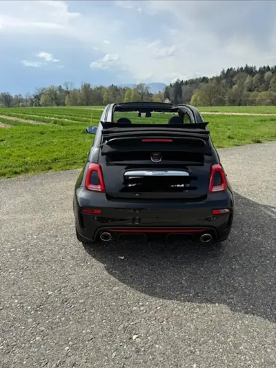 FIAT 500 Abarth 1.4 T-Jet 145 — Cabriolet sportif, 75'000 km seulement — Detail