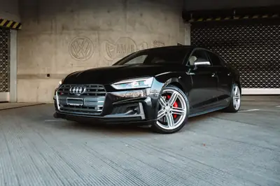 Audi S5 Sportback 3.0 V6 TFSI — Performance quattro, très faible kilométrage, garantie — vista esterna