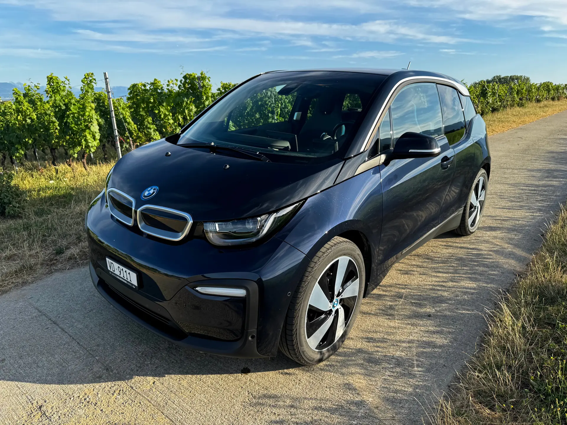 BMW i3 120 Ah — Citadine électrique premium, 49 700 km, état impeccable — vue extérieure