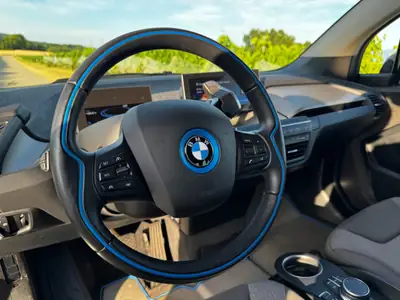 BMW i3 120 Ah — Citadine électrique premium, 49 700 km, état impeccable — Miniature 13