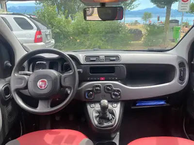 Fiat Panda 0.9 TwinAir Turbo 4x4 — Citadine polyvalente, rouge métallisé, très économique — Miniatur 15