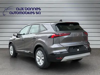 Mitsubishi Grandis 1.8 HEV Invite — Monospace hybride spacieux, quasi neuf — côté