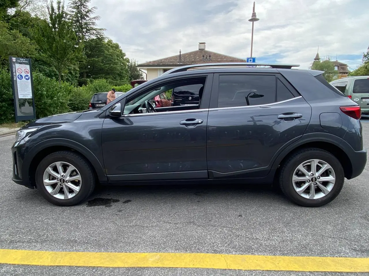Kia Stonic 2020 occasion Saint-Sulpice — 3