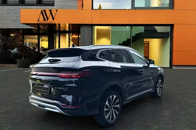 BYD Seal U DM-i Design AWD — SUV hybride rechargeable, 323 ch et très faible consommation — détail
