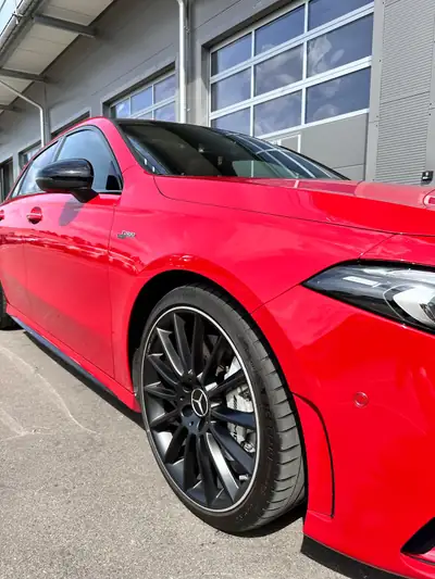 Mercedes-AMG A 35 4MATIC — Compacte haute performance, 306 ch et seulement 40 000 km — dettaglio